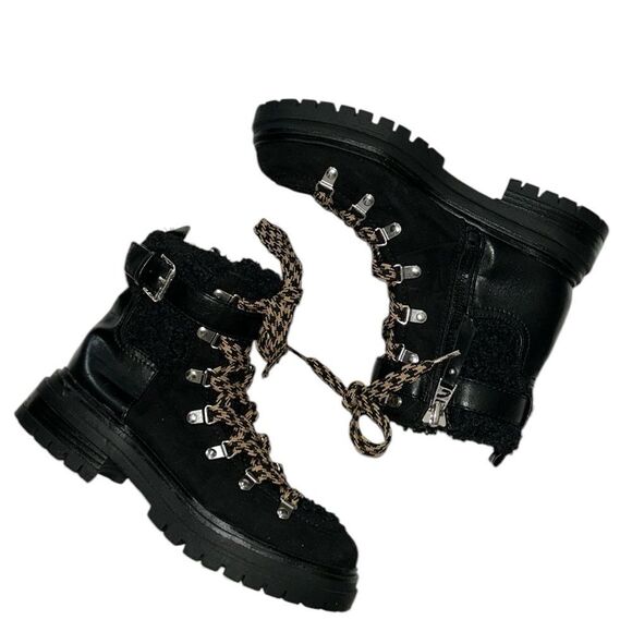 Circus by Sam Edelman Black Ankle Boots(Size 7) - Picture 4 of 8